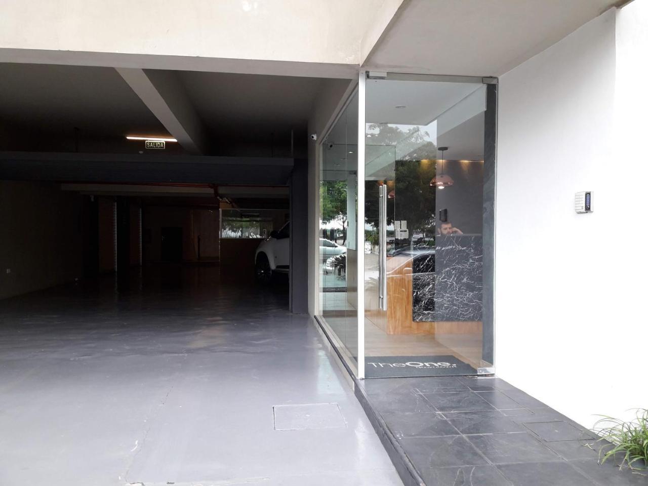 Centro De Asuncion Nuevo Apartamento, Comodo, Seguro, Piscina, Gimnasio Y Parking Exterior photo
